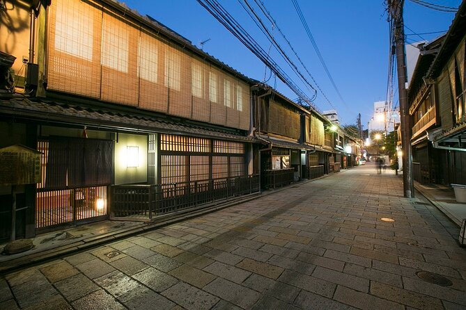 Experience Japans Traditional Culture Night Tour in Kyoto - Customer Reviews