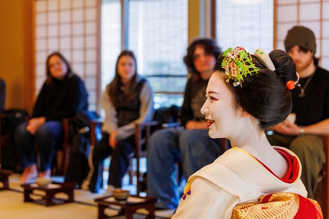 Meet a Geisha in Kyoto: Enjoy Exclusive Geisha Show in Gion - Tour Highlights