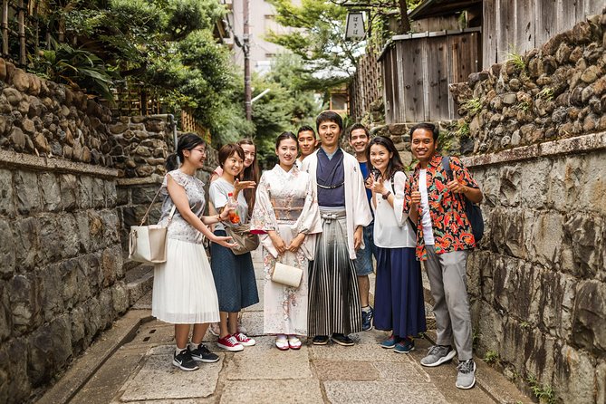 Private Tour Guide Kyoto With a Local: Kickstart Your Trip, Personalized - Meeting Logistics