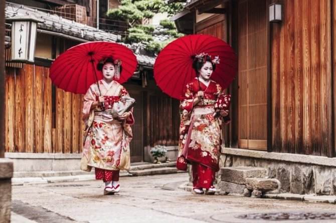 Kyoto Luxury Sake, Whisky and Cocktail Tour - Booking Information