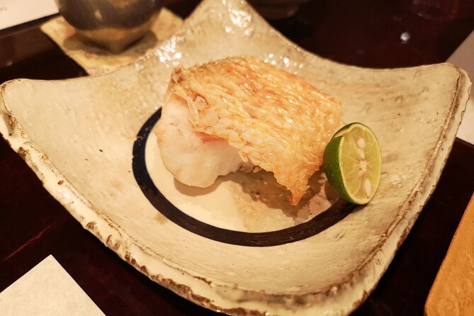 Authentic Kyoto Cuisine Tour With a Local Guide - Traditional Kaiseki Cuisine Experience