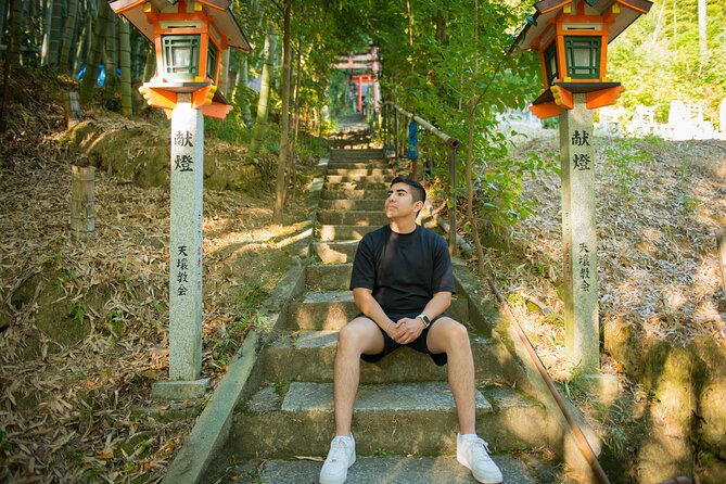 Guided Photoshoot of Fushimi Inari Shrine and Secret Bamboo Grove - Additional Information on the Service