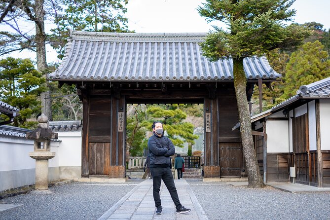 Exclusive Kyoto Essentials Tour With Professional Photography - Expectations