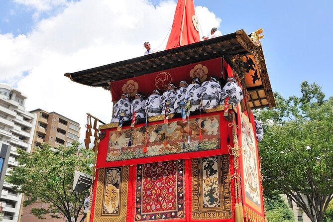 Kyoto Gion Festival and Lake Biwa Lunch Cruise Bus Tour - Accessibility Information
