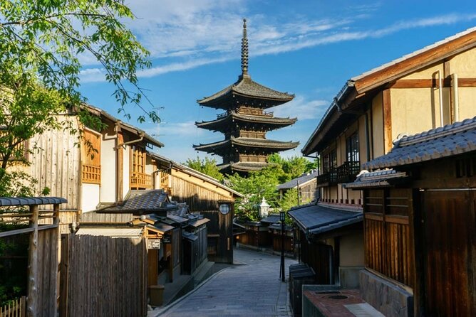 Kyoto's Higashiyama: Tradition, Art & Religion Tour - Pickup Points