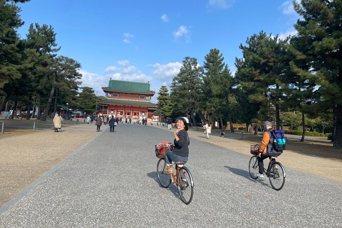 [W/Lunch] Kyoto Highlights Bike Tour With UNESCO Zen Temples - Start Point Details