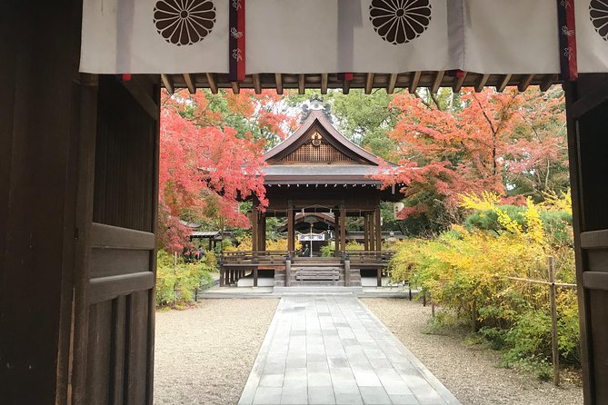 Cycle Kyotos Hidden Gems & Gion Stroll - Tour Capacity