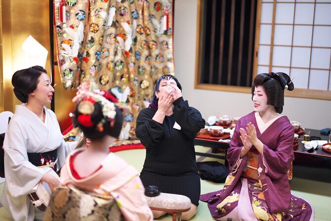 Kyoto Gion Tour Maiko or Geisha Dinner Included - Booking Process Details