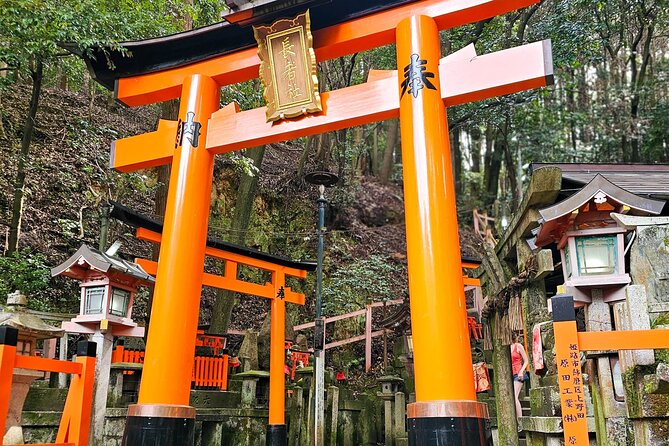 Kyoto: Fushimi Inari Taisha Small Group Guided Walking Tour - What To Expect